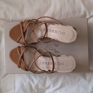 Burberry leather sandles